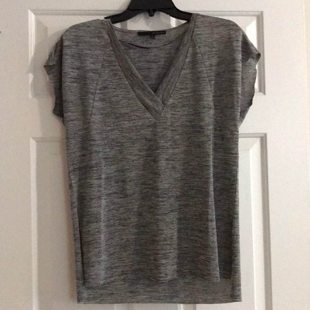 V neck top